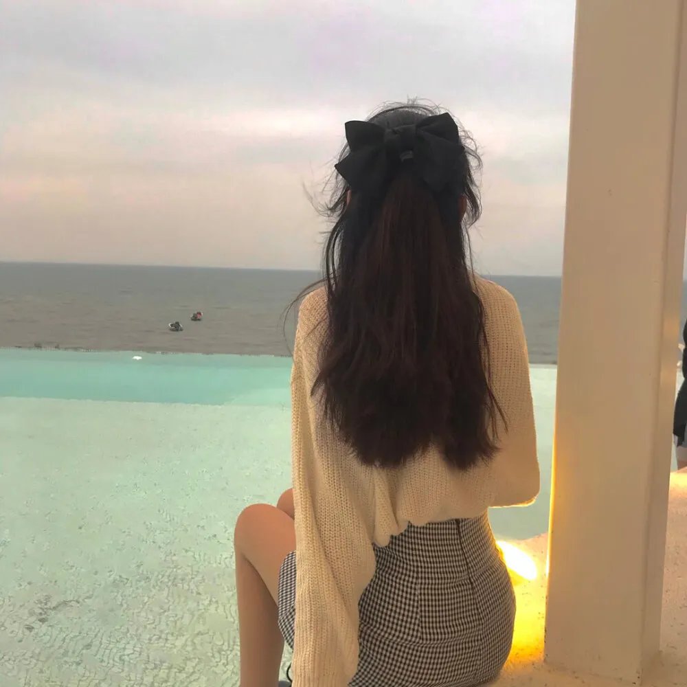 精灵酒店粤语海报